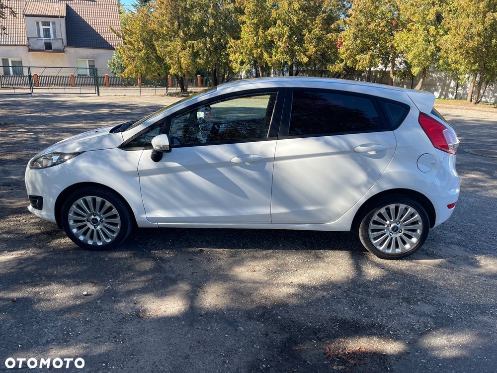 Ford Fiesta 1.25 Trend - 12
