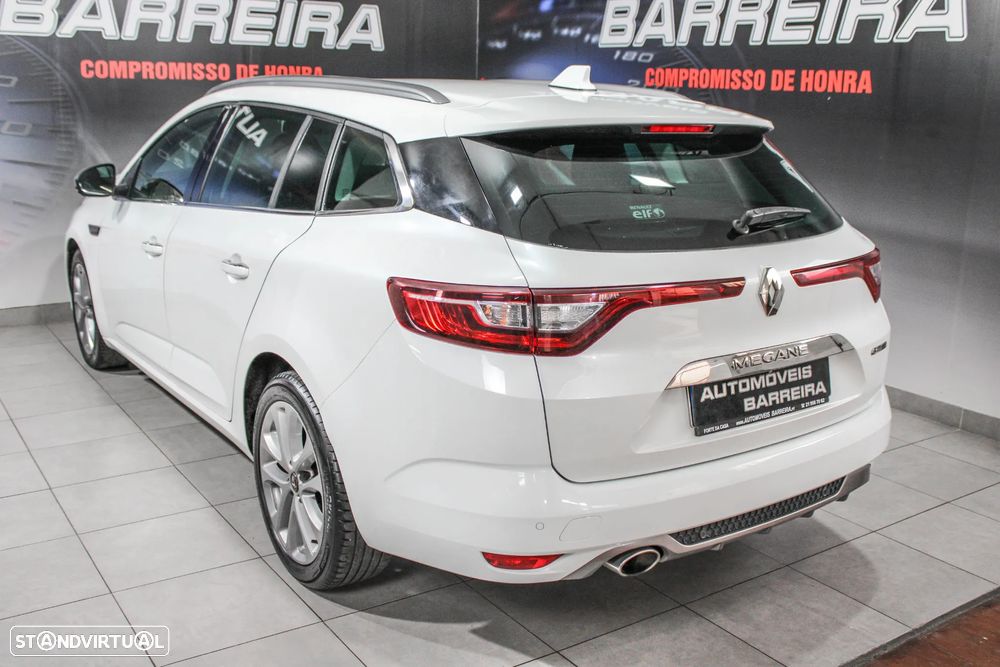 Renault Mégane Sport Tourer 1.5 dCi GT Line - 22
