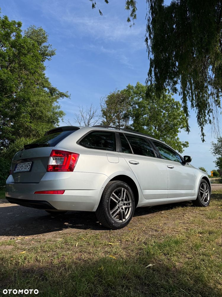 Skoda Octavia - 4
