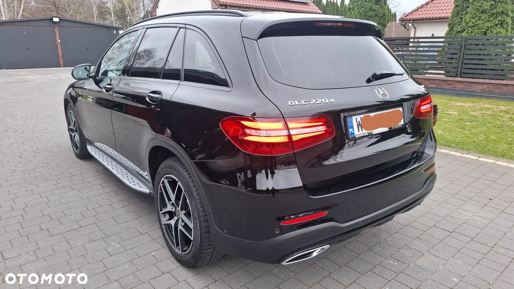 Mercedes-Benz GLC - 7