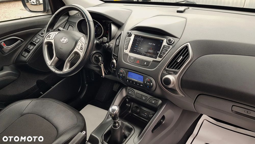 Hyundai ix35 1.6 2WD blue Comfort - 12