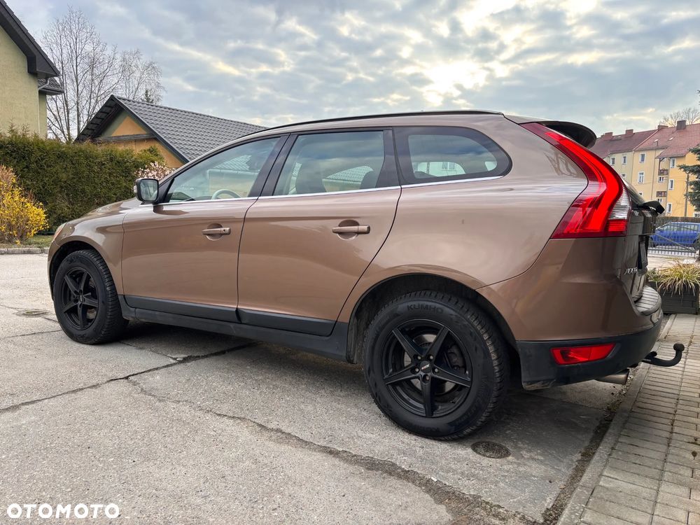 Volvo XC 60 - 2