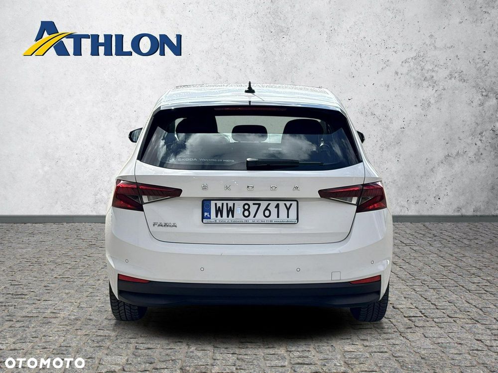 Skoda Fabia 1.0 Ambition - 4