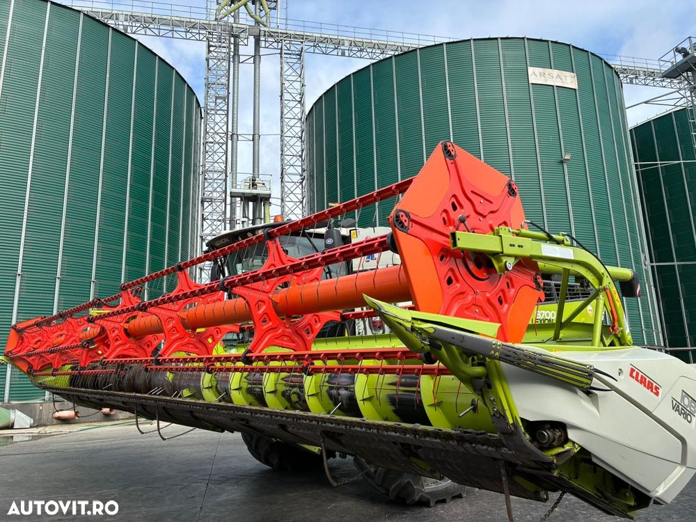 Claas Lexion 8700 Combina Agricola - 25