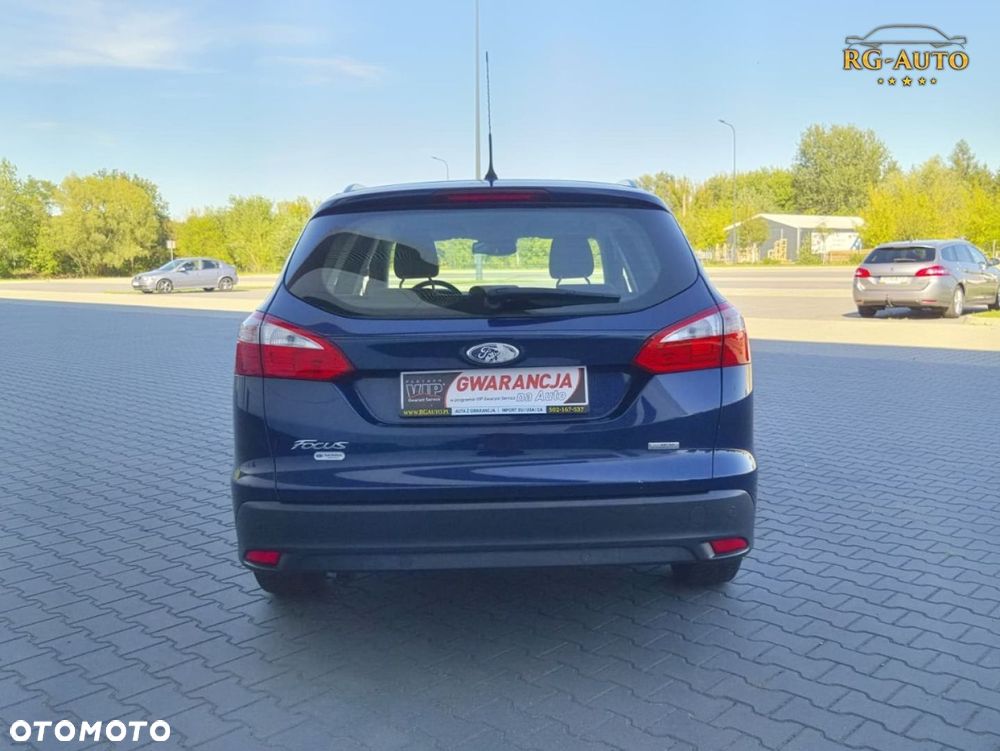 Ford Focus - 8