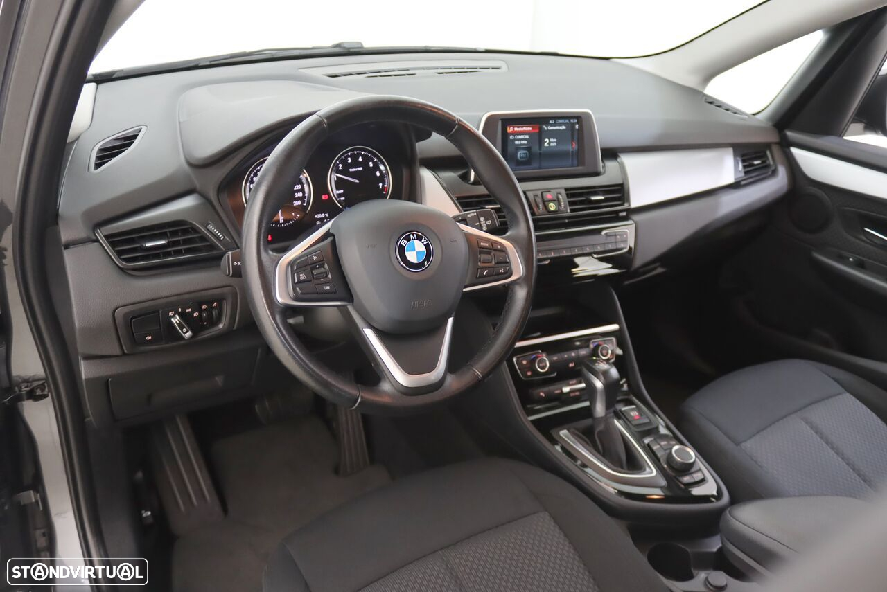 BMW 225xe Active Tourer - 3