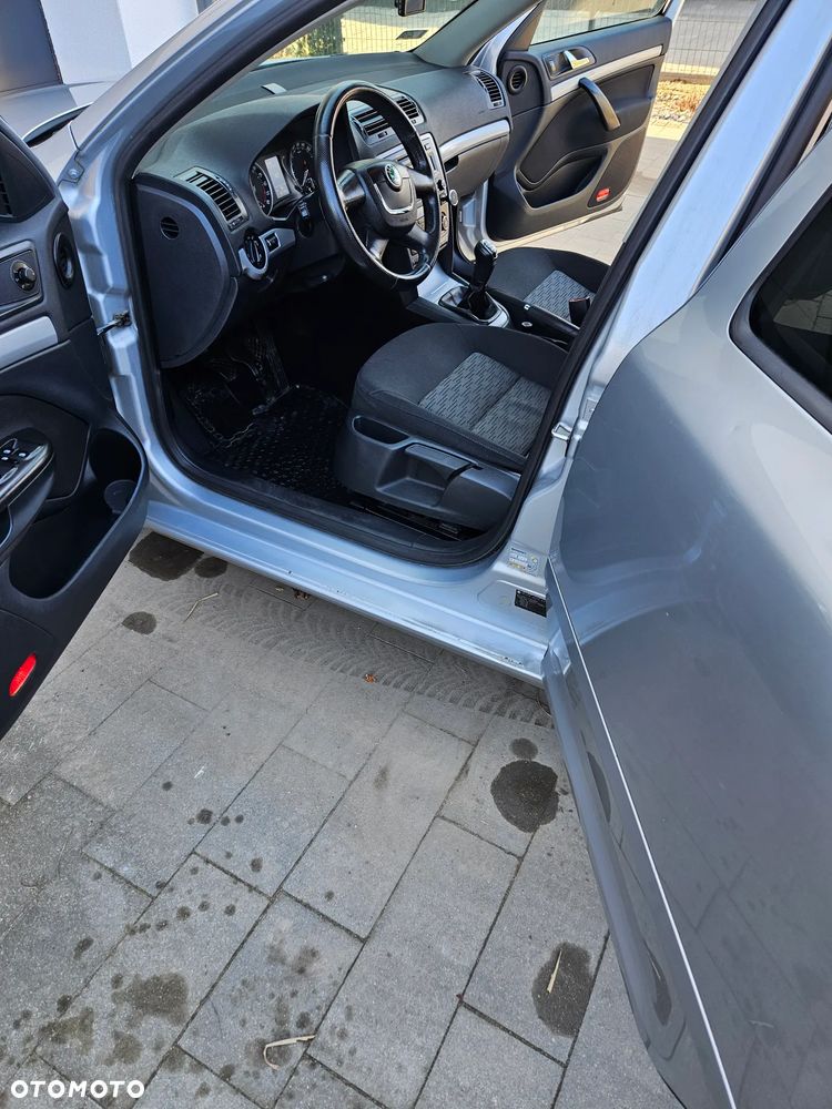 Skoda Octavia 2.0 TDI Ambiente - 18