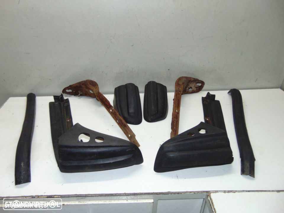 Mercedes W123 - cantos dos pára-choques - 3