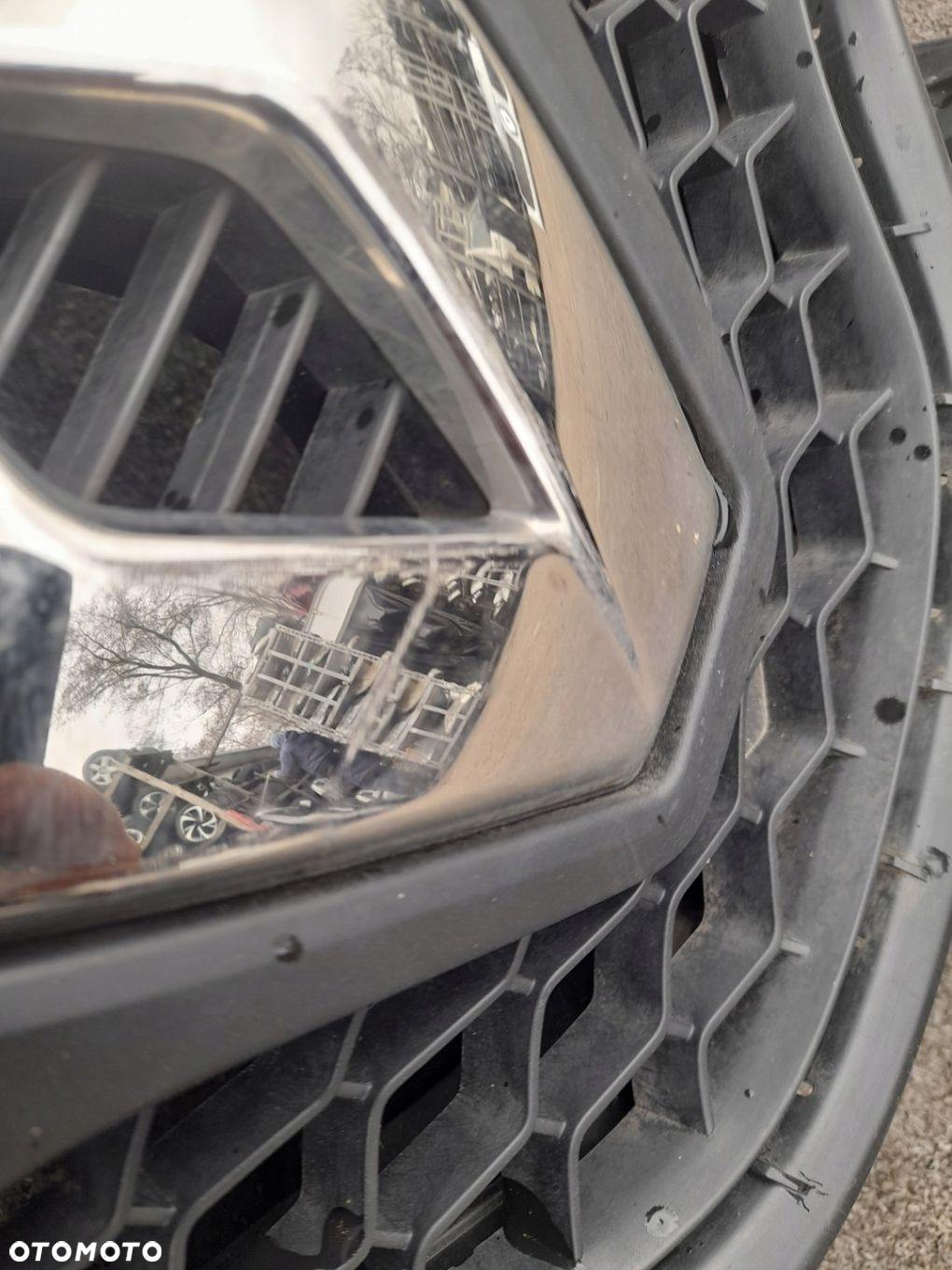 Atrapa grill Renault Twingo III - 2