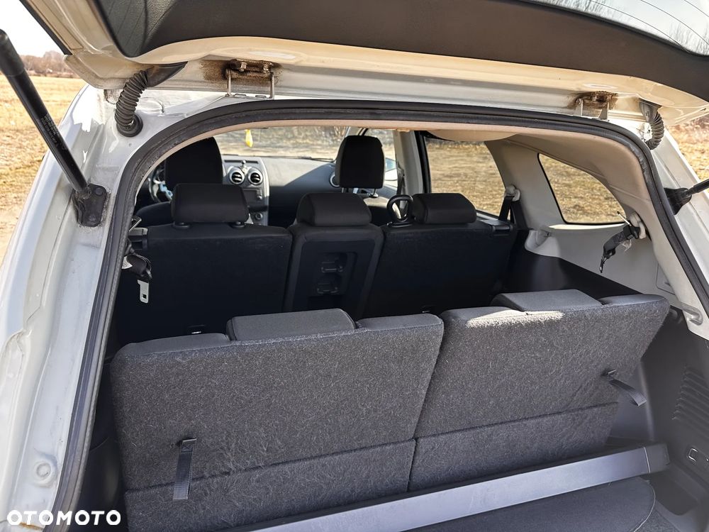 Nissan Qashqai+2 1.6 dCi 4x4 Tekna - 22