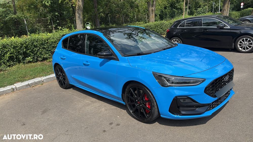 Ford Focus 2.3 Ecoboost 6MT ST X - 2