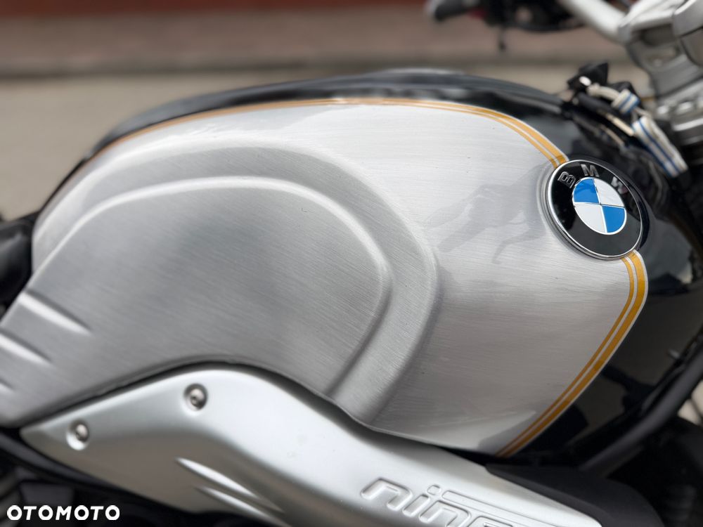 BMW R - 6