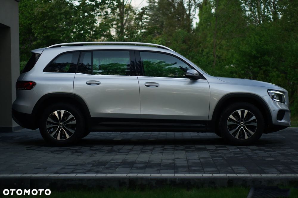 Mercedes-Benz GLB 200 7G-DCT Style - 12