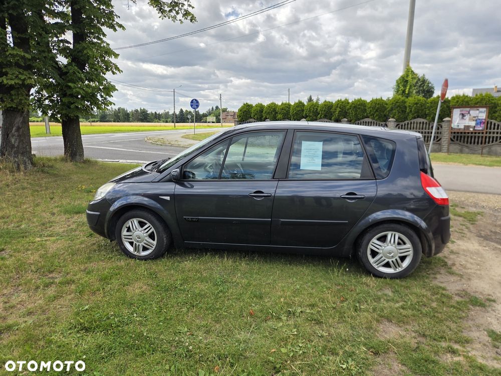 Renault Scenic - 2