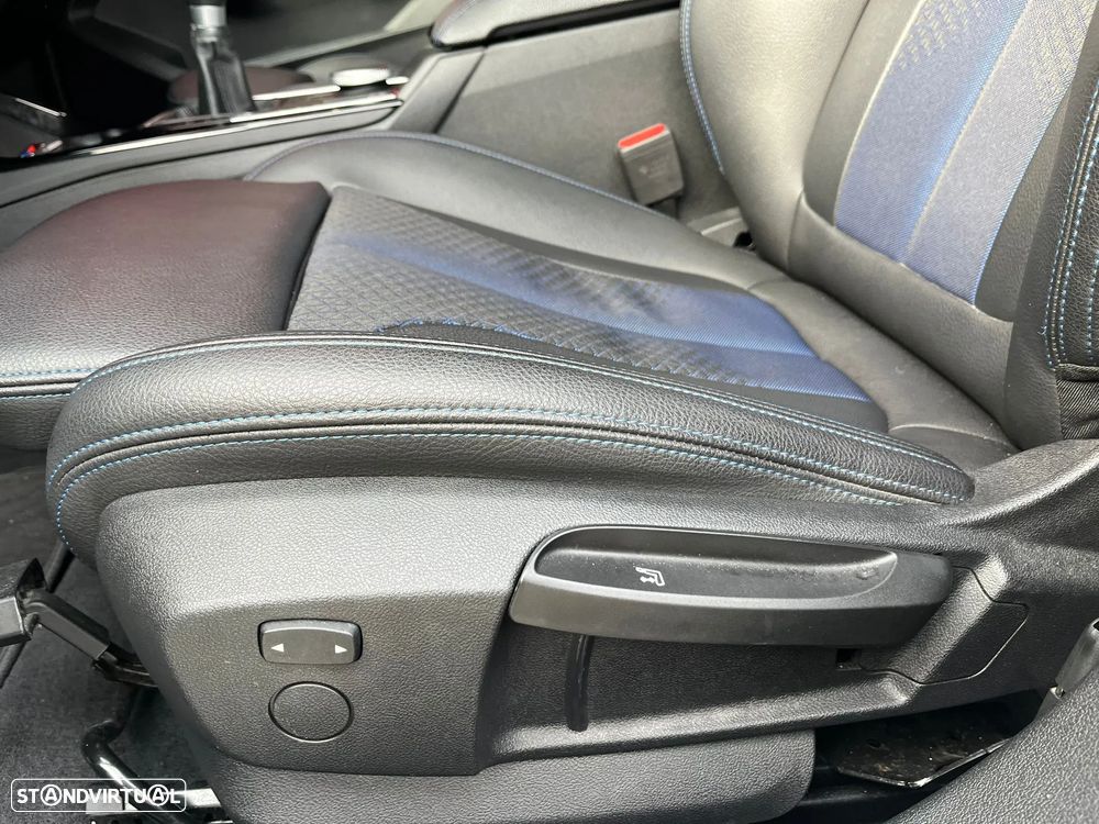 BMW 116 d Pack Essence - 18