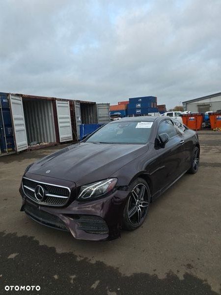 Mercedes-Benz Klasa E 450 4-Matic 9G-TRONIC - 17