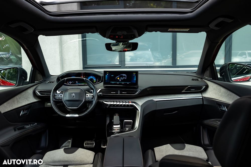 Peugeot 3008 PHEV EAT8 4X4 GT Pack - 23