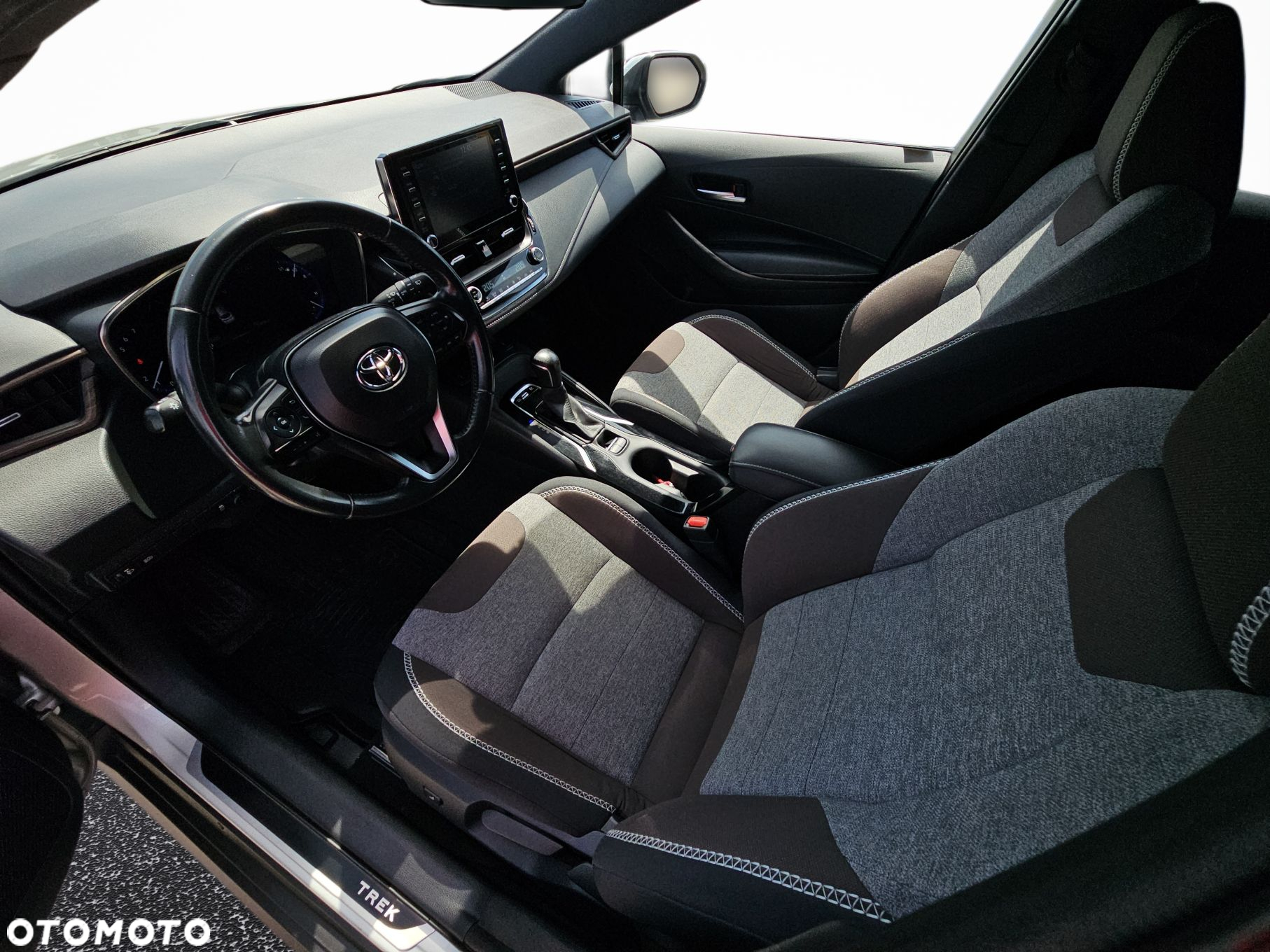 Toyota Corolla - 9