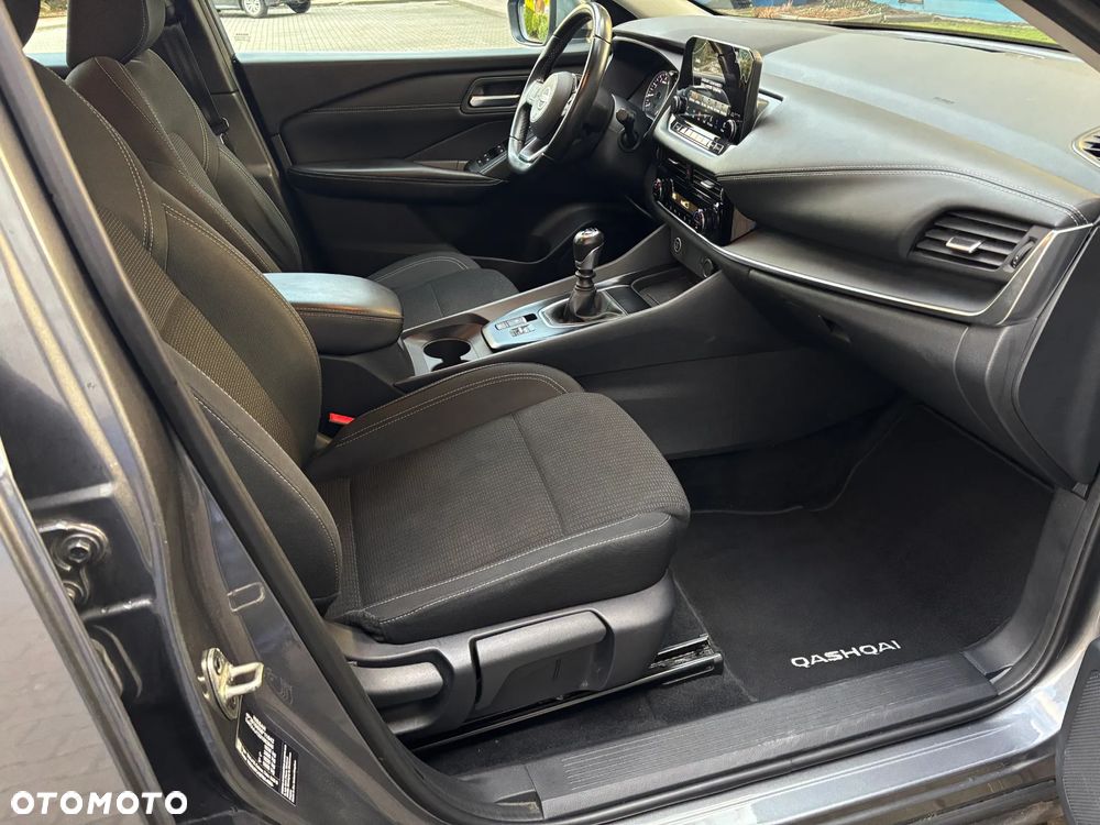 Nissan Qashqai 1.3 DIG-T ACENTA - 16