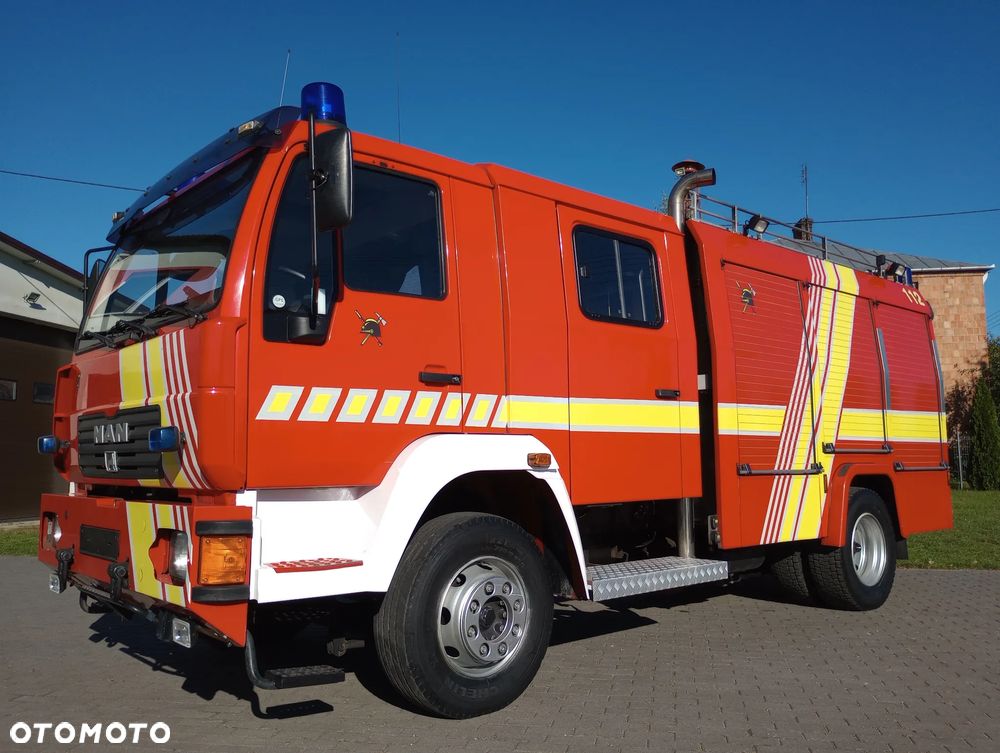 MAN LE 14.220 *2003* Pożarniczy Straż pożarna 2500 L OSP - 2