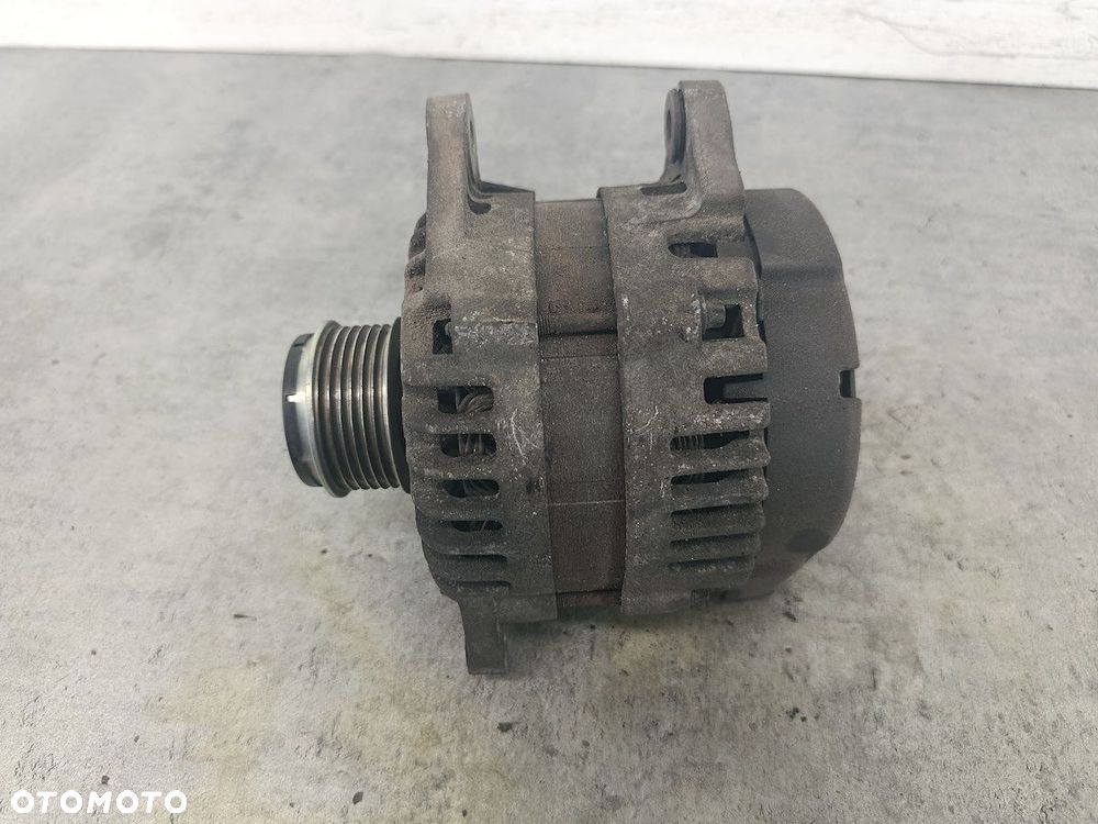 ALTERNATOR OPEL ZAFIRA B 1.7 CDTI - 2