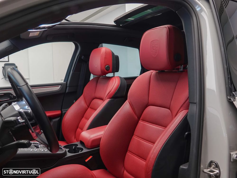 Porsche Macan 2.0T - 21