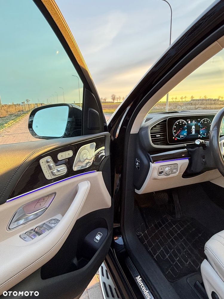 Mercedes-Benz GLE - 19