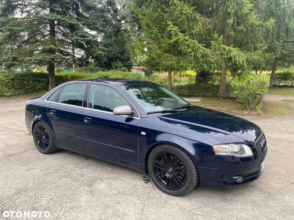 Audi A4 Limousine - 2