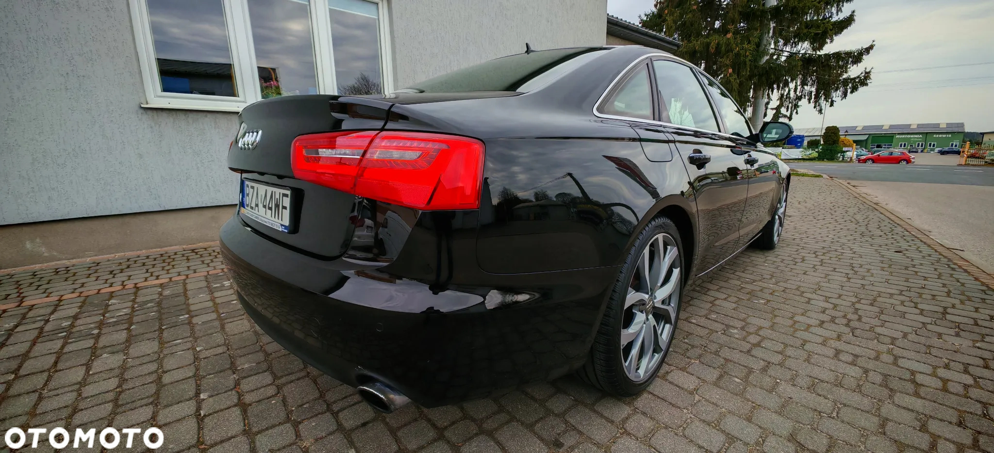 Audi A6 - 4