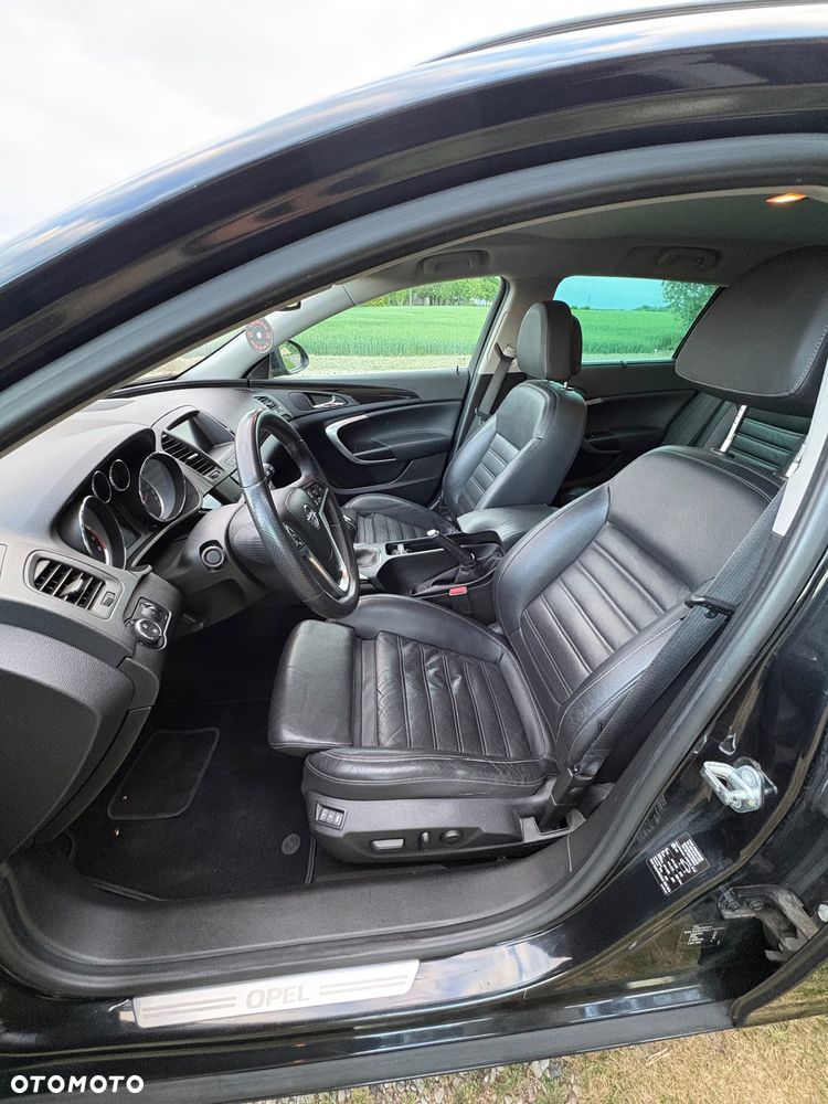 Opel Insignia 2.0 Turbo 4x4 Cosmo - 14