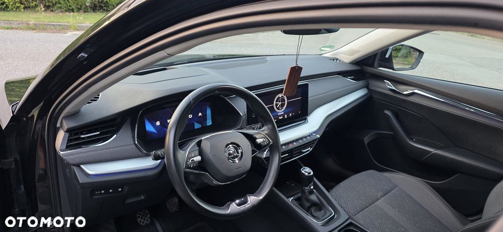Skoda Octavia 2.0 TDI Premium Edition - 8