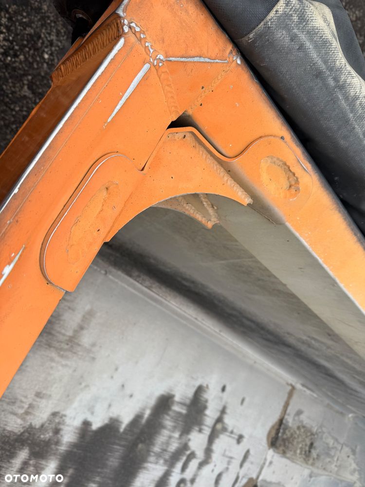 Schmitz Cargobull SKI 25 - 18