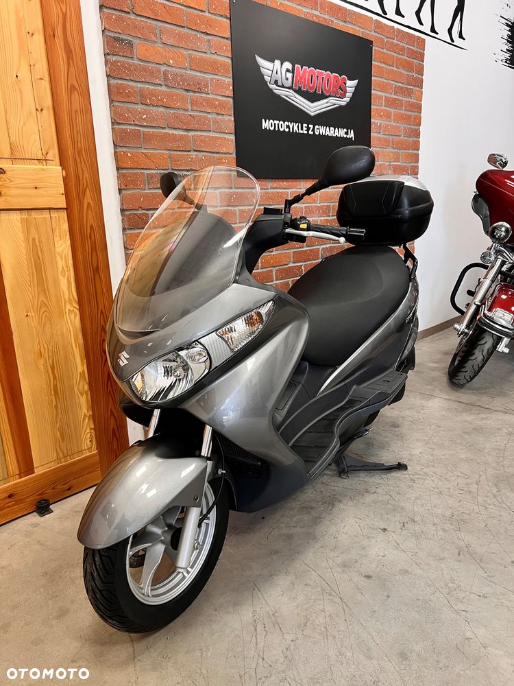 Suzuki Burgman - 16
