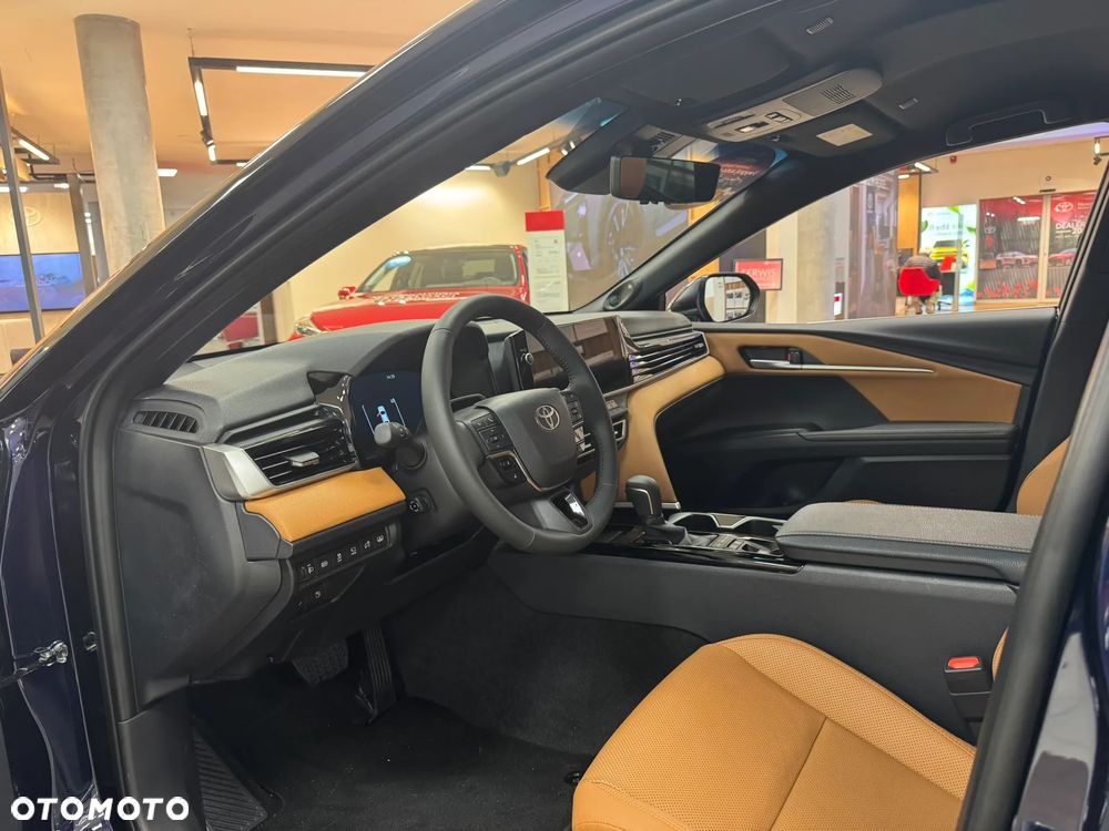 Toyota Camry 2.5 Hybrid Dynamic Force Executive e-CVT - 18