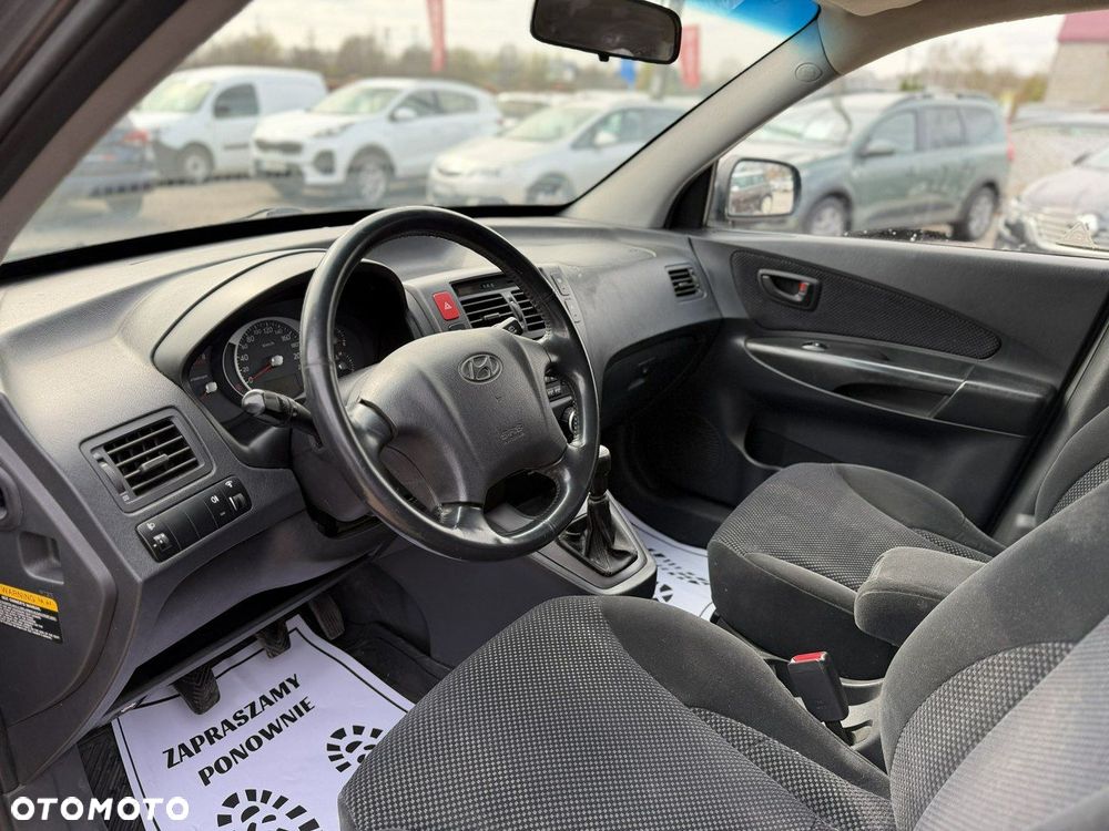 Hyundai Tucson 2.0 2WD GLS - 13