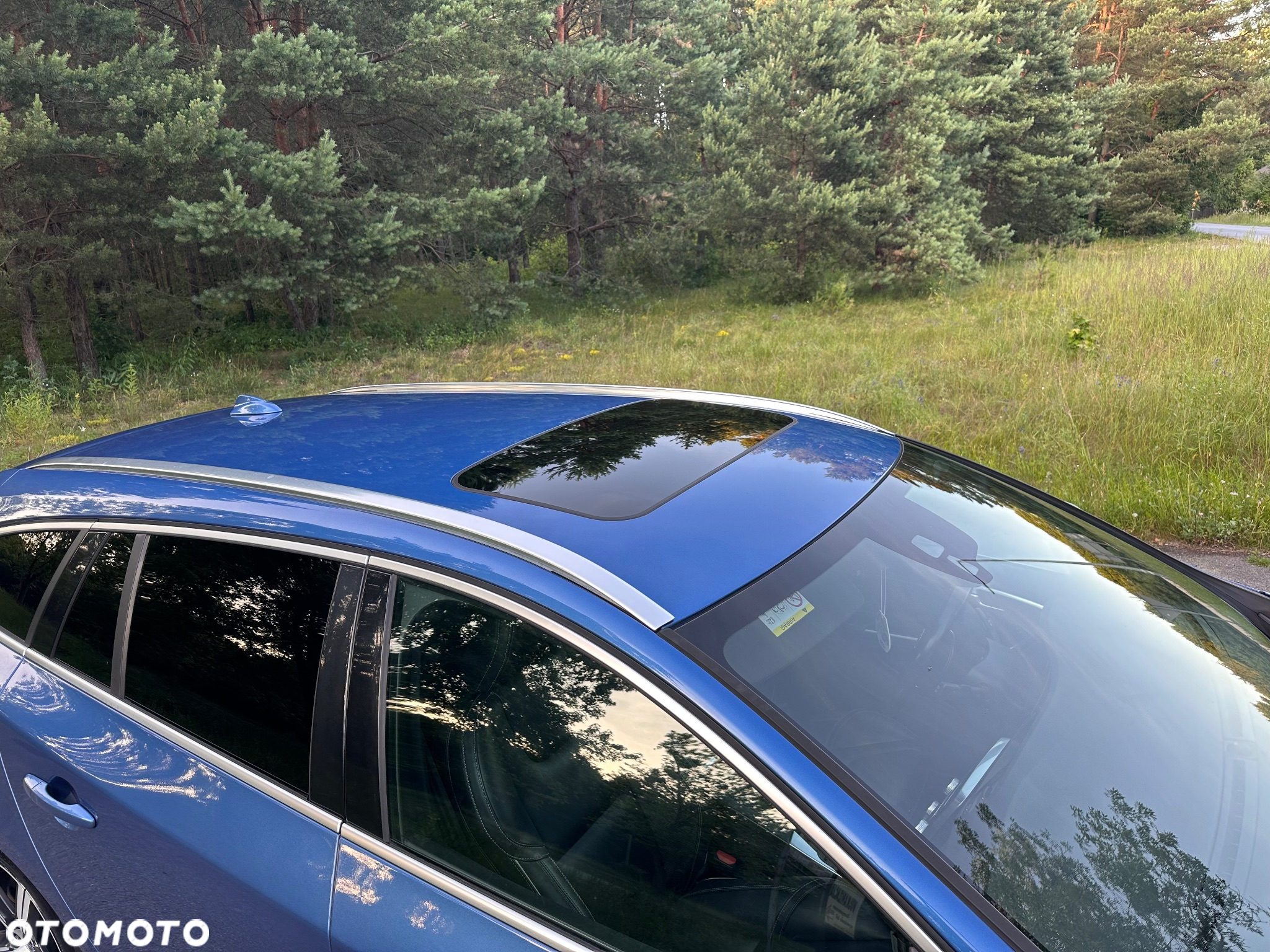 Volvo V60 D4 Drive-E R-Design Momentum - 10