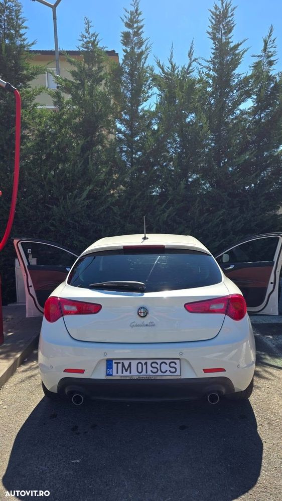Alfa Romeo Giulietta - 7
