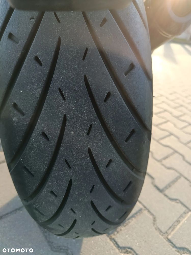 Yamaha FZ - 4