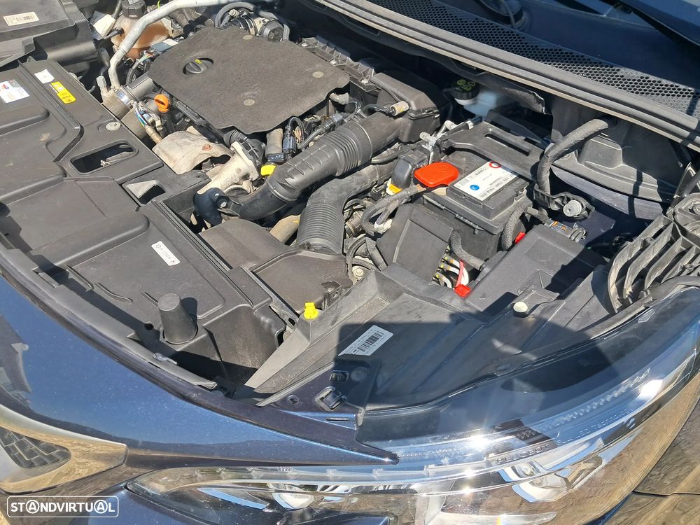 Peugeot 5008 1.5 BlueHDi GT Line EAT8 - 28