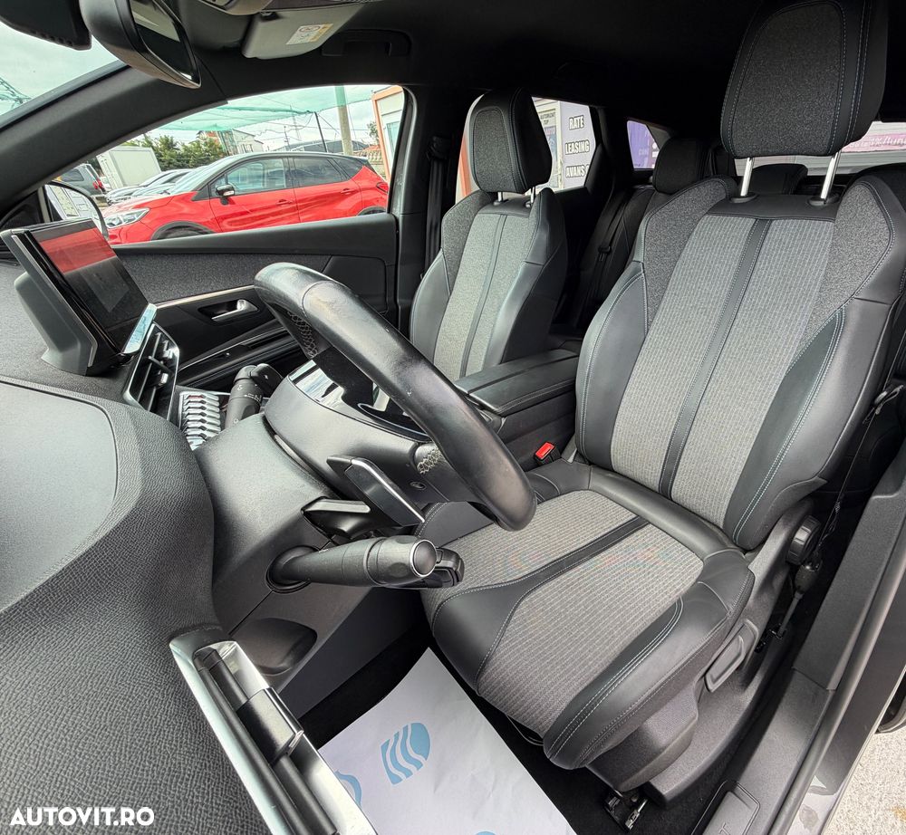 Peugeot 3008 PHEV EAT8 4X4 GT Pack - 13