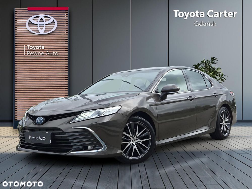 Toyota Camry 2.5 Hybrid Executive CVT - 2