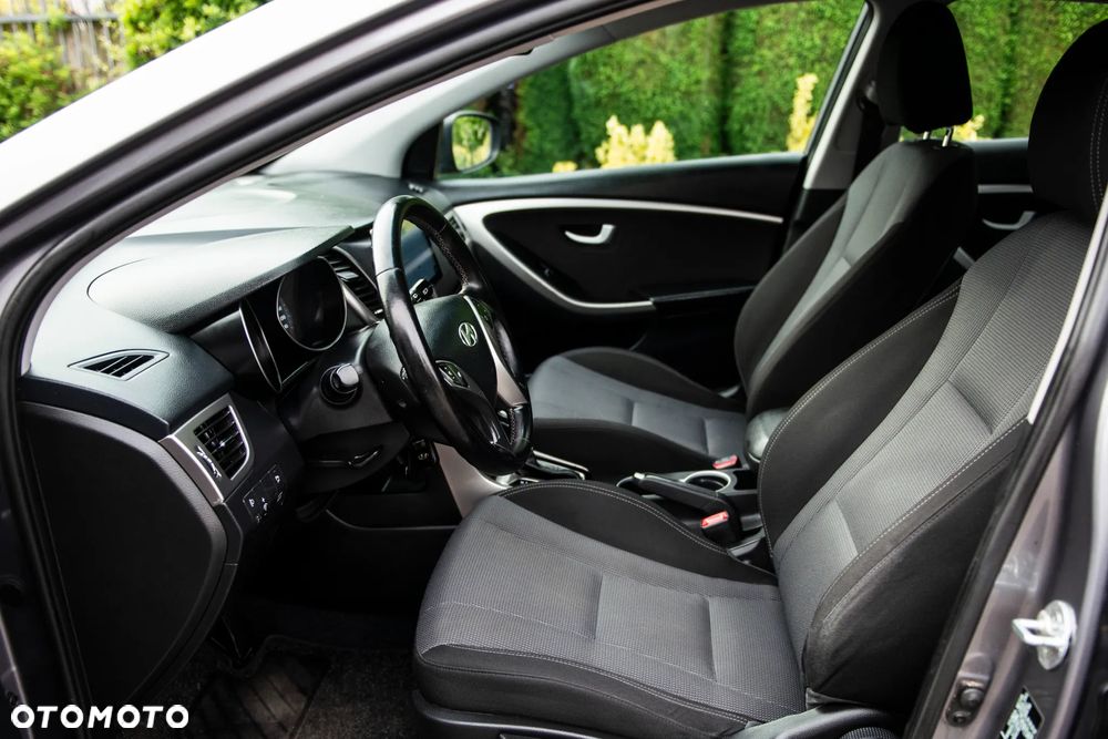 Hyundai i30 1.6 GDI Premium - 18