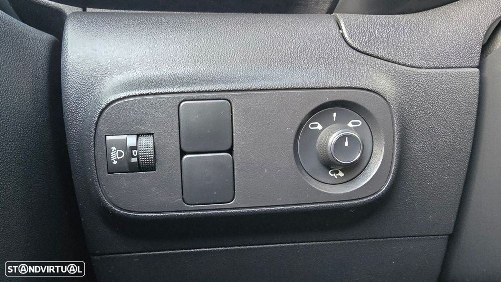 Citroën C3 1.2 PureTech Shine - 11