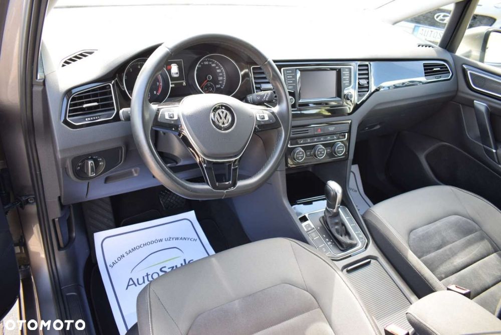 Volkswagen Golf Sportsvan - 17