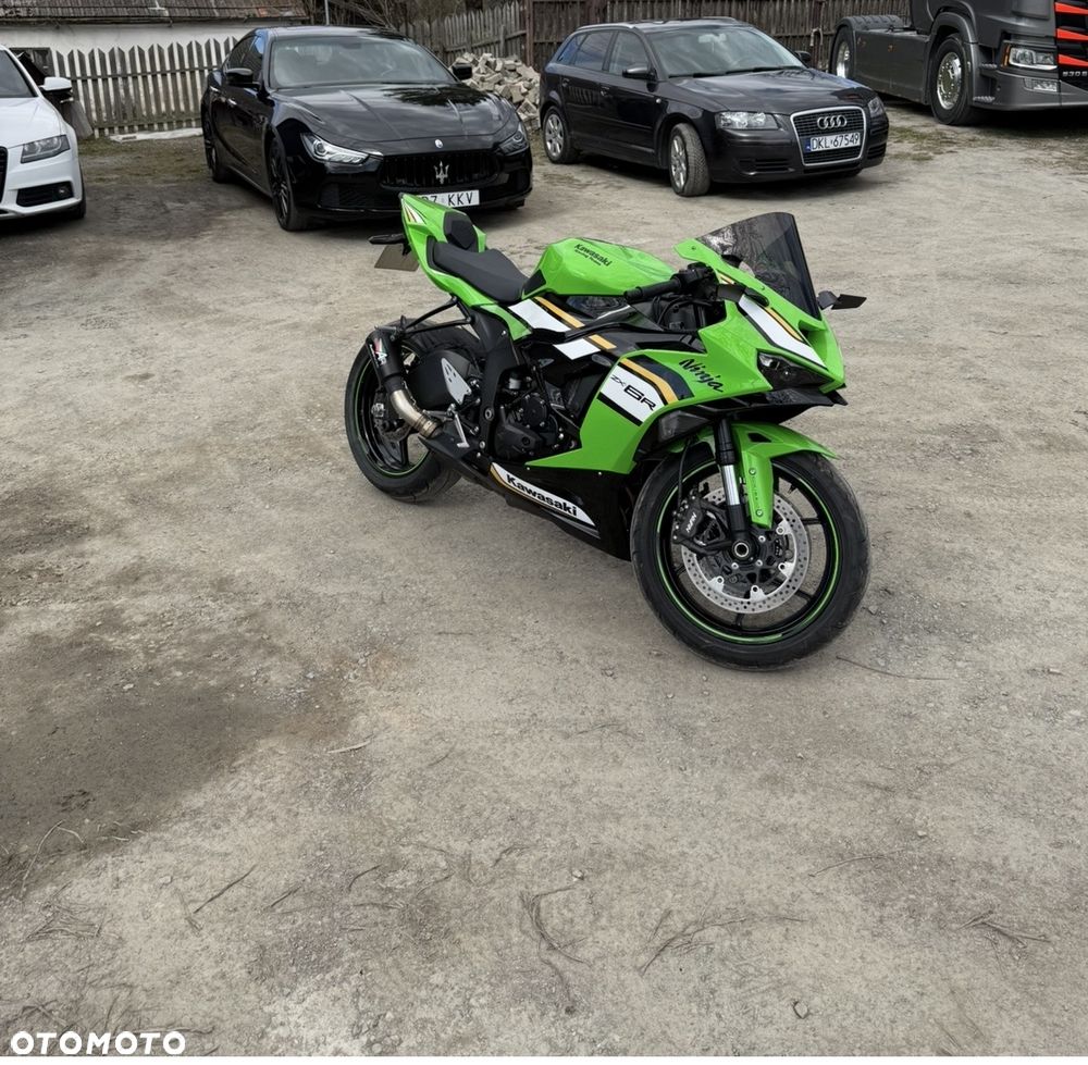 Kawasaki ZXR - 3