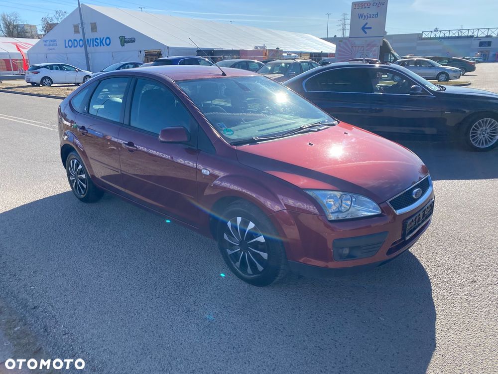 Ford Focus 1.6 16V Ghia - 2