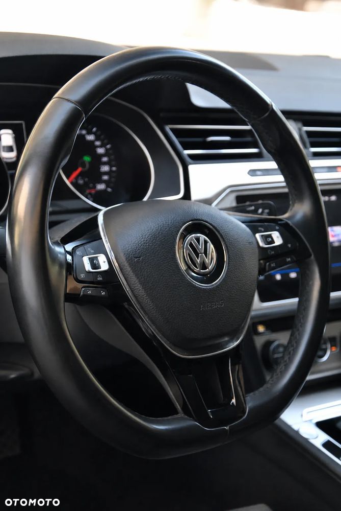 Volkswagen Passat 1.8 TSI BMT Comfortline DSG - 22