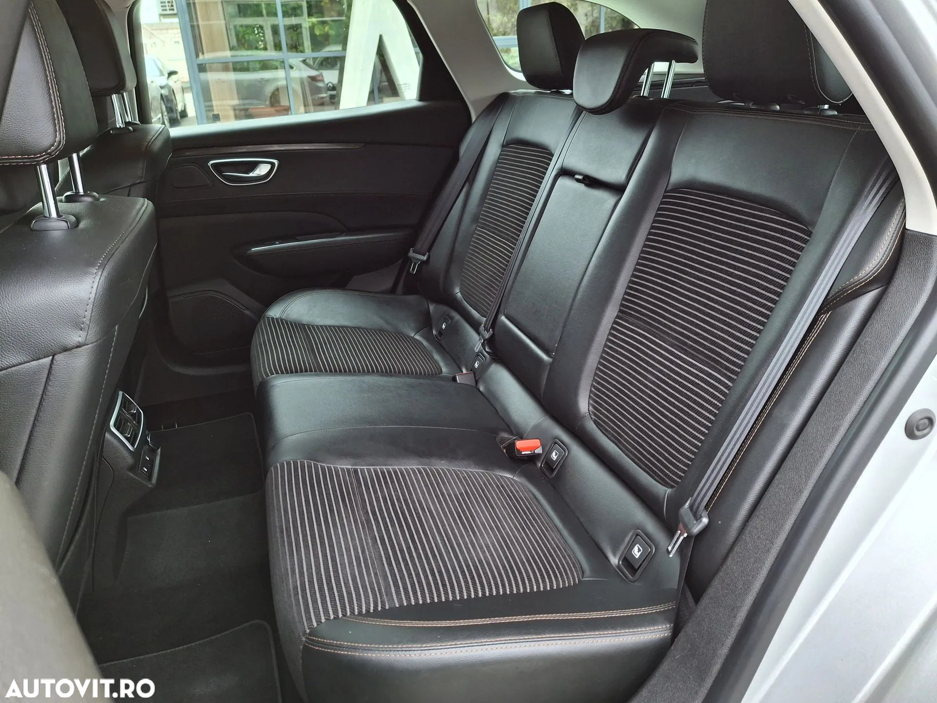 Renault Talisman Grandtour ENERGY TCe 200 EDC INTENS - 20