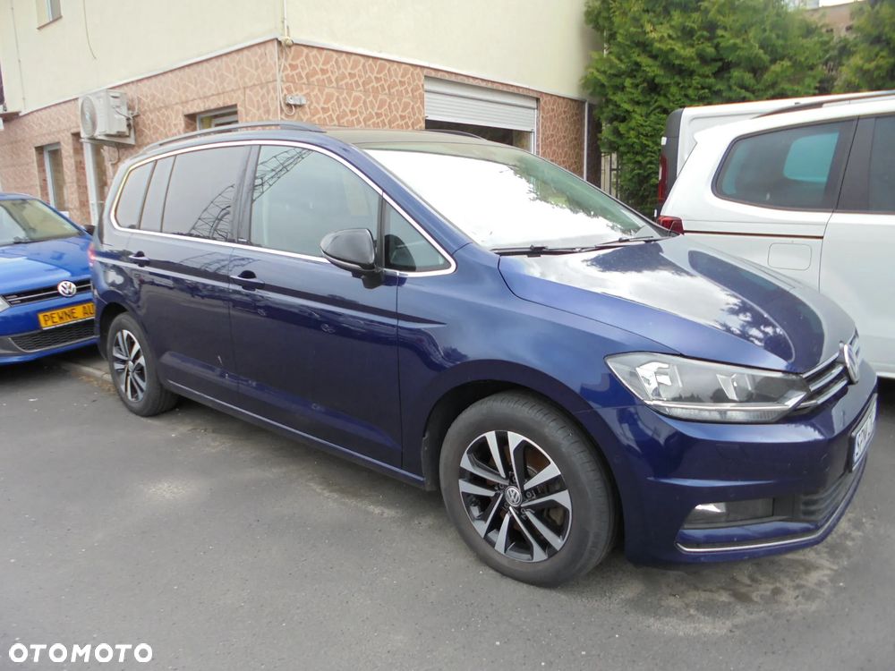 Volkswagen Touran 2.0 TDI SCR DSG IQ.DRIVE - 40