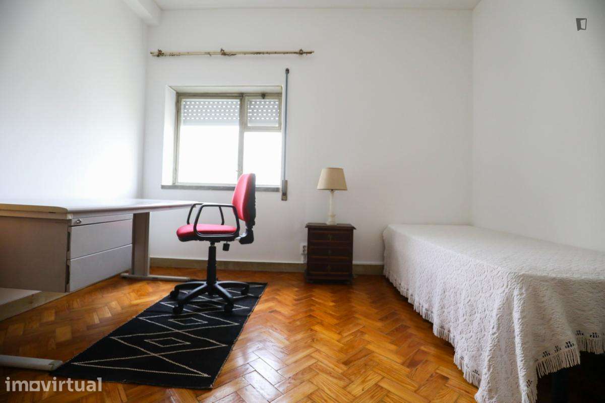 Quarto - localizado em Olivais Lisbon - Grande imagem: 2/21
